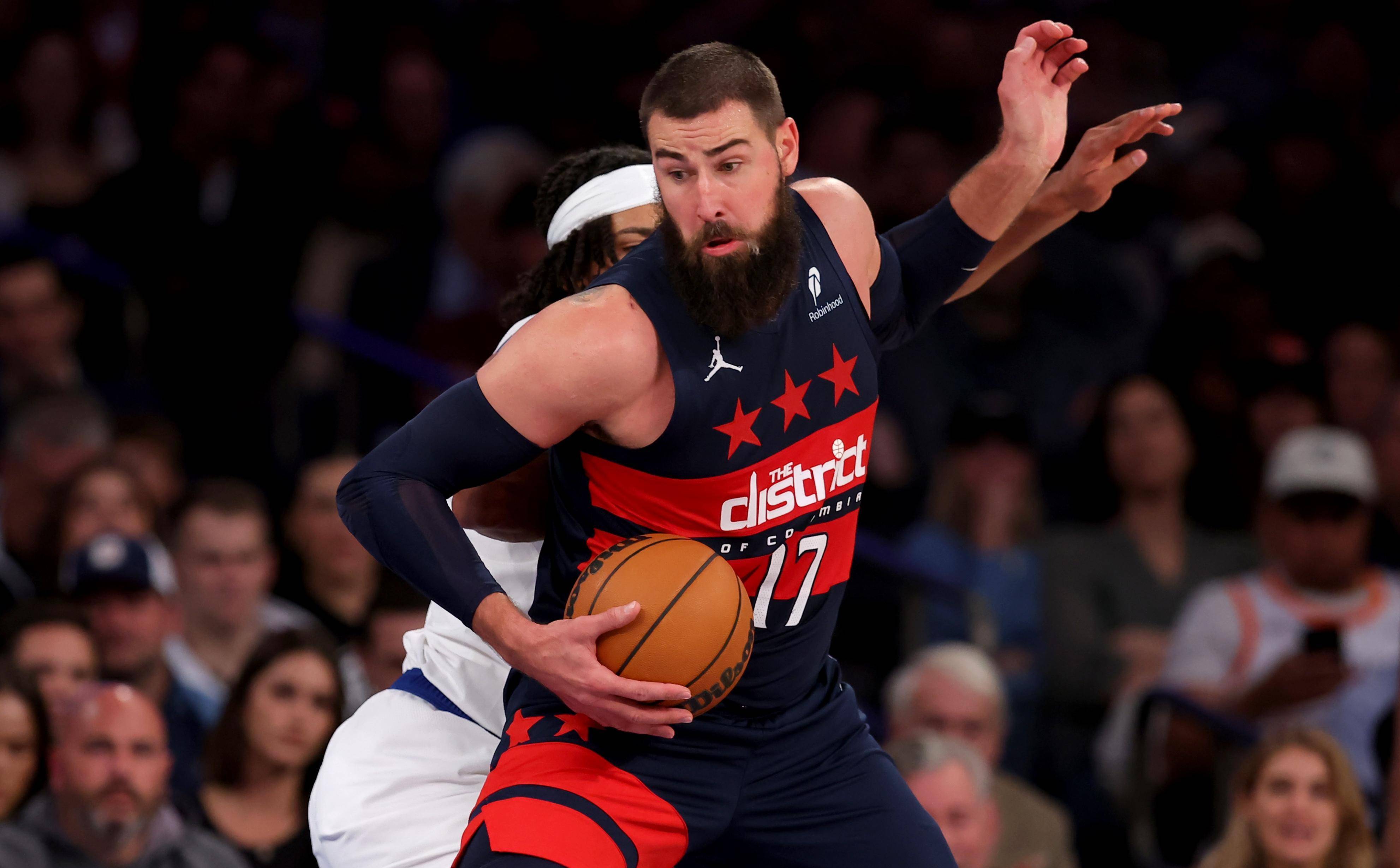 被警方带走 被警方带走